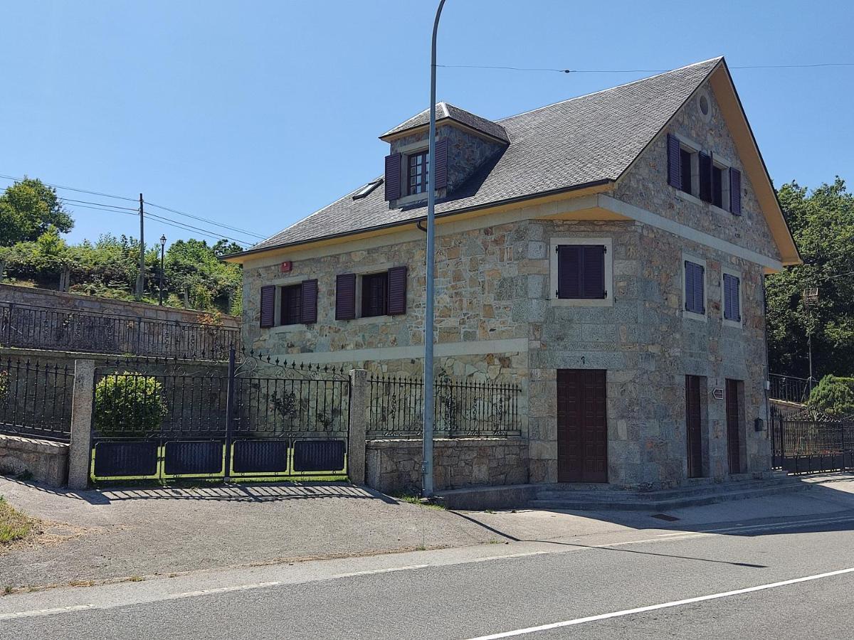 Villa Casa Da Escuela Caldas De Reis Esterno foto
